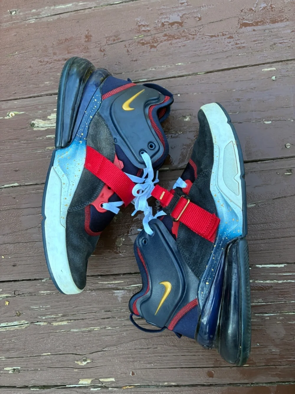 Nike lightly worn